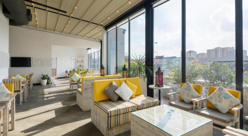 1 King Bed Junior Suite